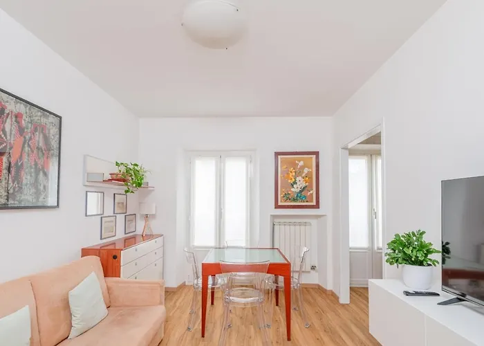 Casa Silinda By Comorooms